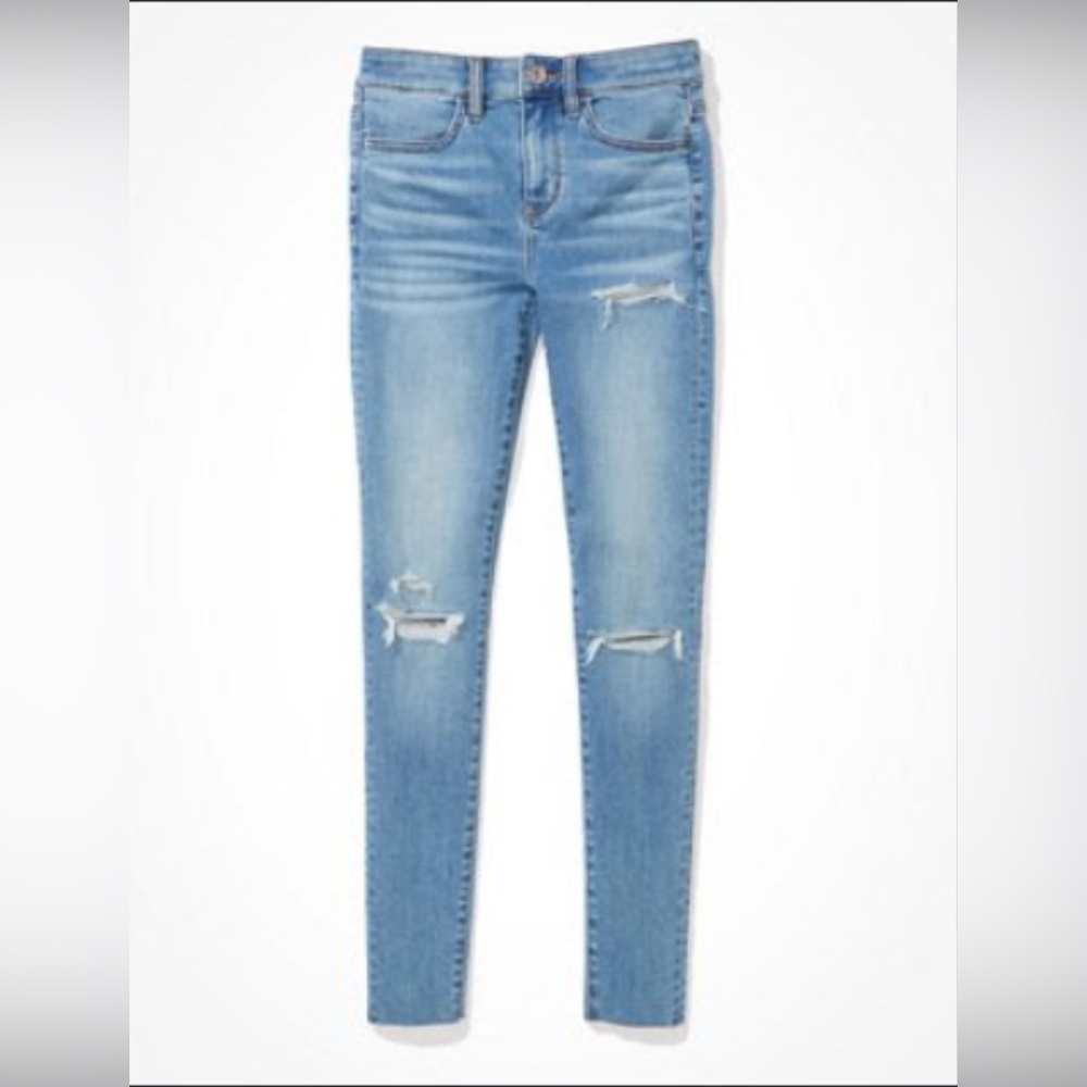 American Eagle Pride Ne(x)t Level Ripped High-Waisted Jegging. Size 6 long.